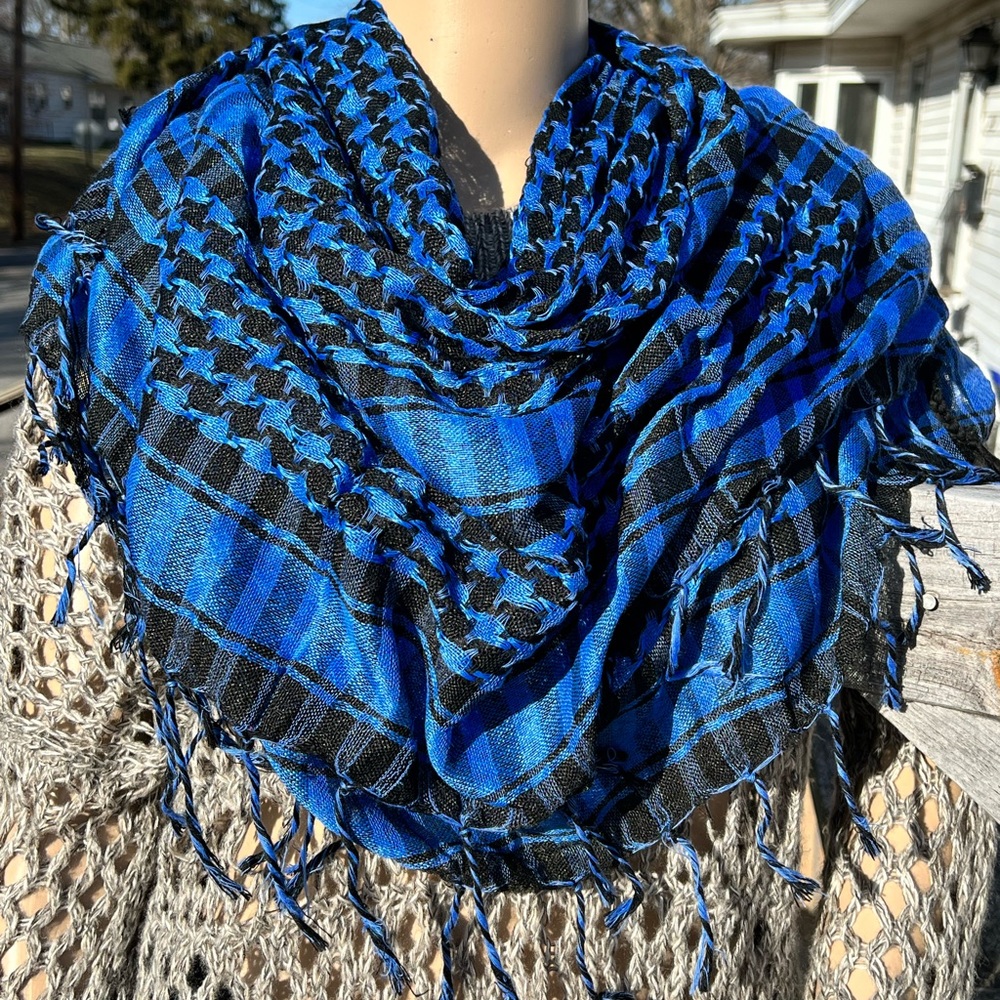 - Blue/Black Houndstooth Fringed Square Scarf! NEW!